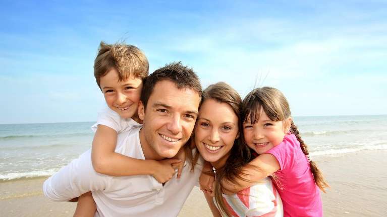 A family in Northborough, MA enjoys pain-free teeth